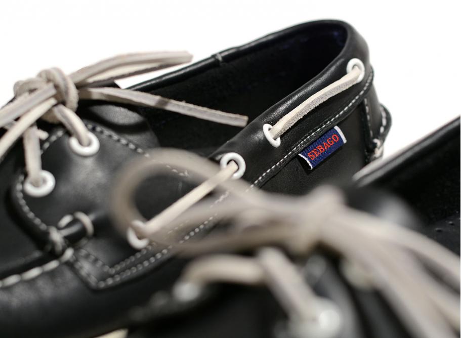 Sebago docksides navy blue sale