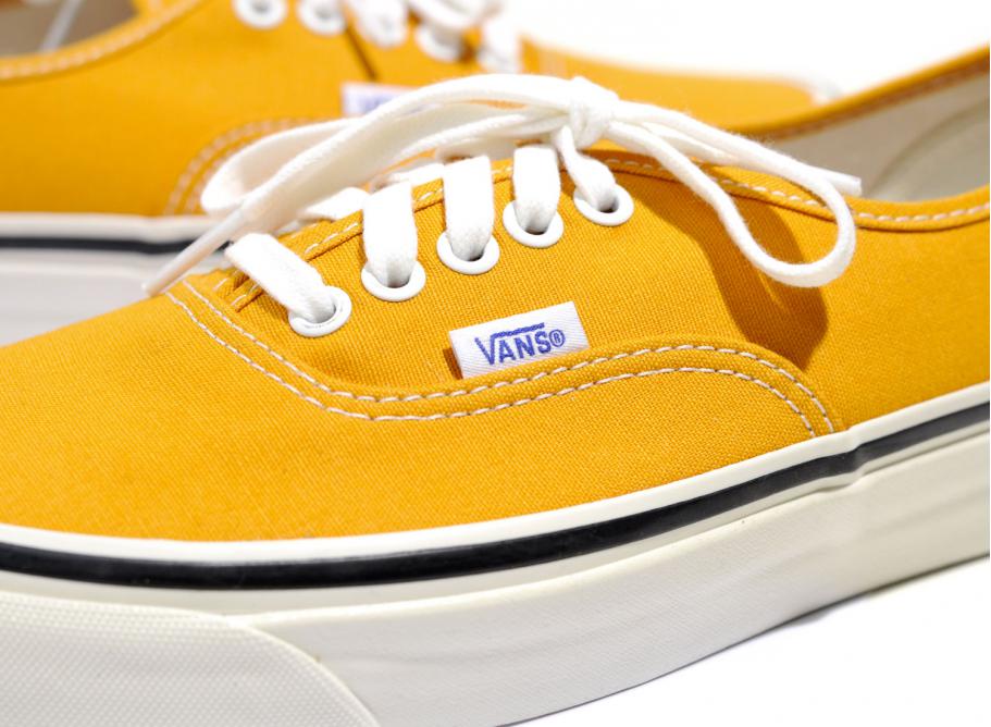 vans authentic 44 dx og gold