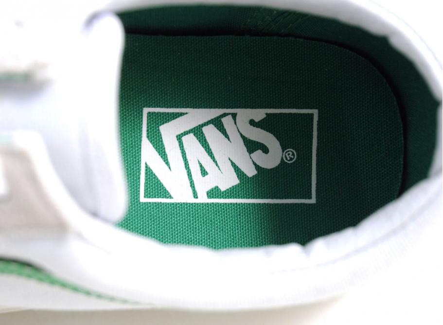 vans old skool true white kelly green