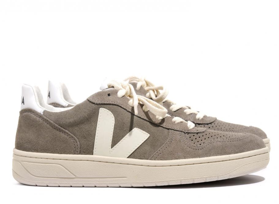 veja suede v10