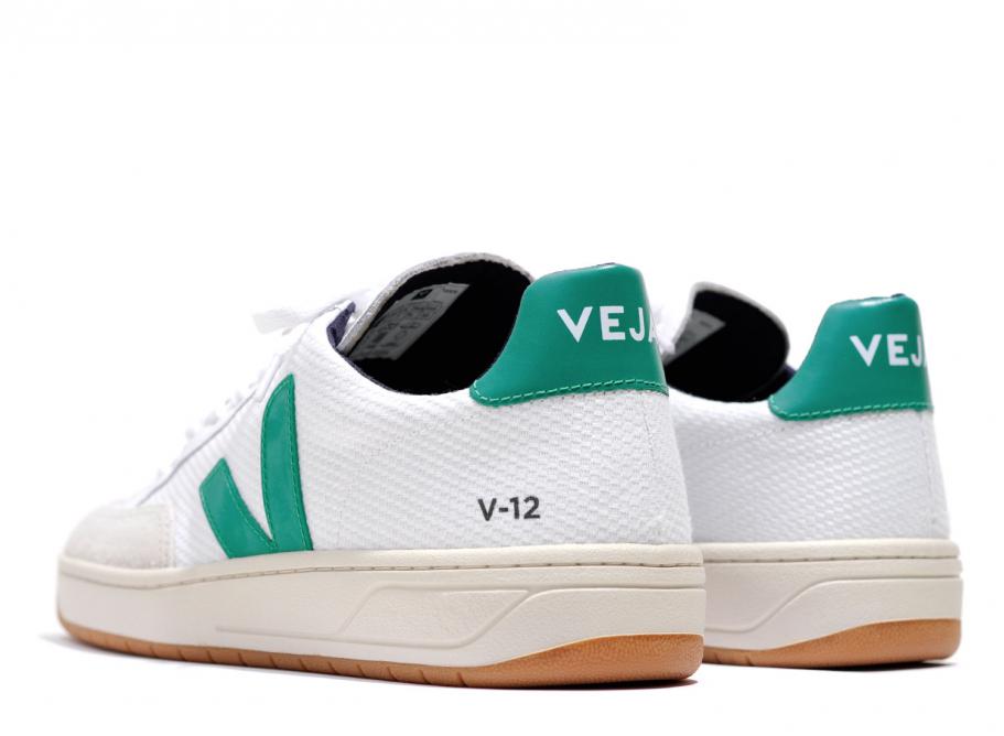 Veja hotsell v12 emeraude