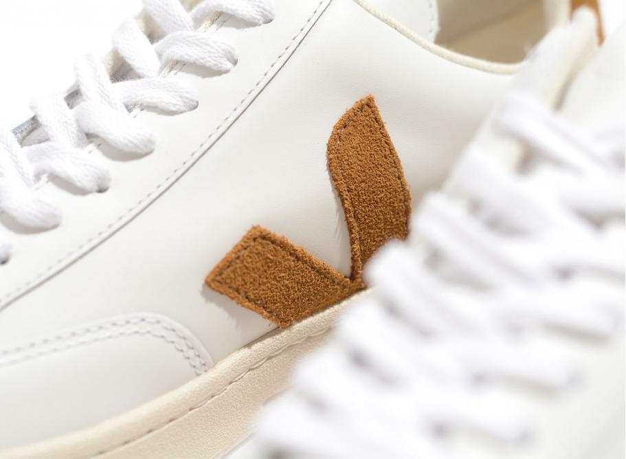 Veja v12 best sale desert