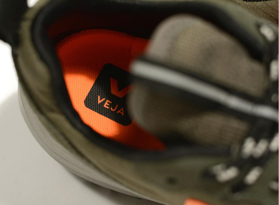 Veja sales neon orange