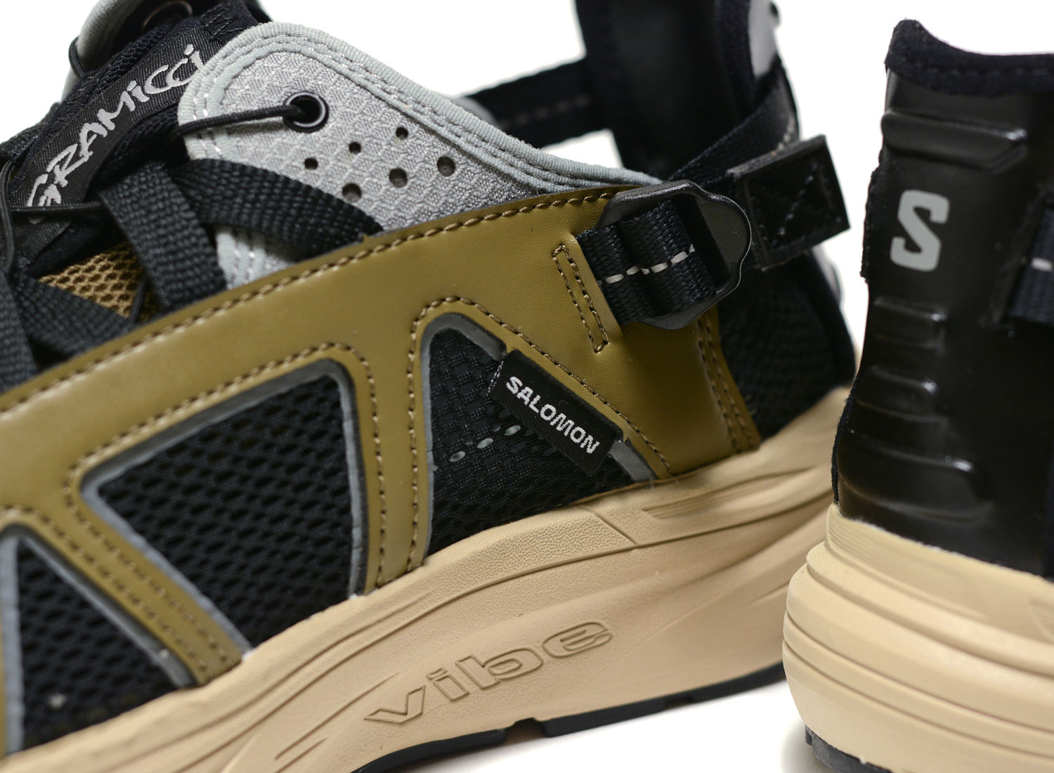 人気 ☆ SALOMON X GRAMICCI ☆ TECHSONIC RUBBER DARK SAPPHIRE Novoid Plus