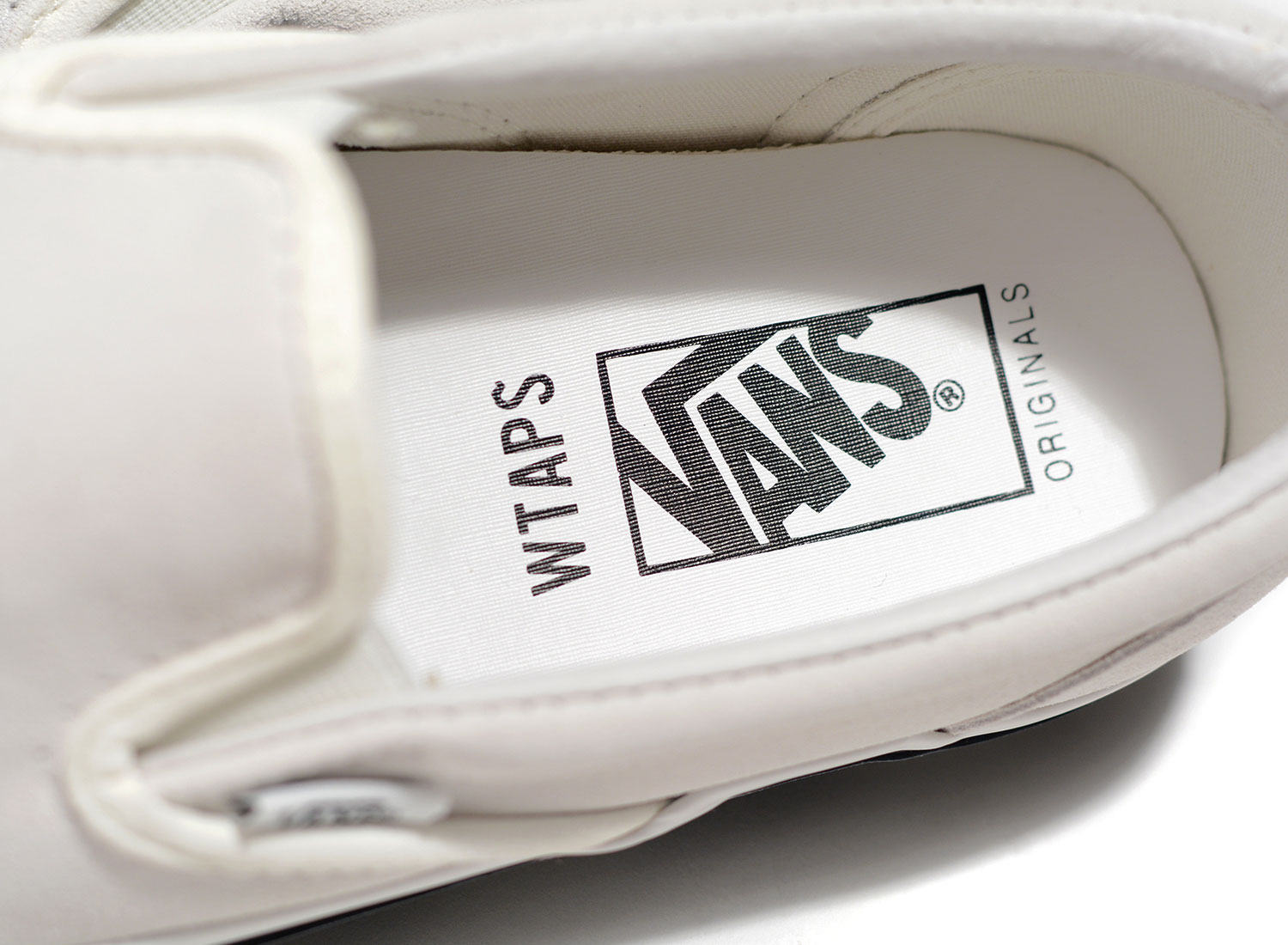WTAPS × VANS OG CLASSIC SLIP-ON LX WHITE ダブルタップス 白 WTAPS × Vans OG Old Skool LX 