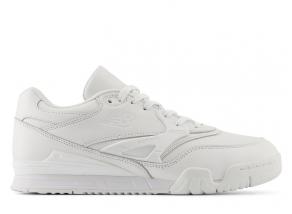 New Balance NM770GNY