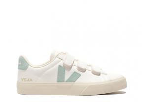 Veja Recife Logo White / Matcha