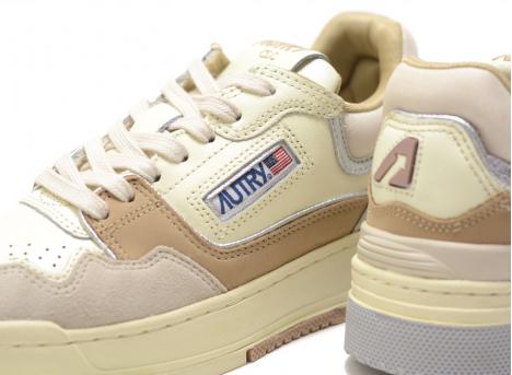 Autry CLC Low UN05 Suede / Nabuk Natural / Silver