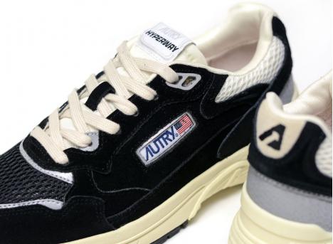 Autry Hyperway Low UM23 Suede / Mesh Black / Silver