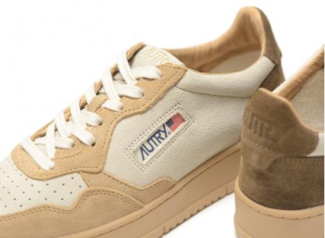 Autry Medalist Low TS31 Tricolor Suede Peanut / Trundra