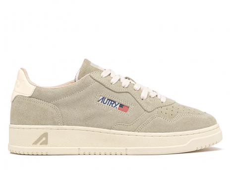 Autry Medalist Low UH02 Finish / Suede Papyrus / White