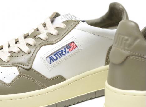 Autry Medalist Low WB54 Leather White / CVRT Green