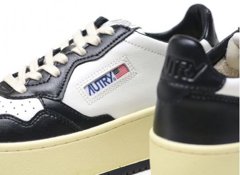 Autry Platform Low WB01 Leather White / Black