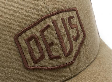 Deus Ex Machina Shield Trucker Dijon