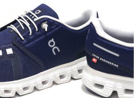 On Running Cloud 6 Midnight / White