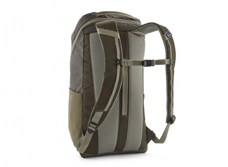 Patagonia Black Hole Pack 25L Basin Green