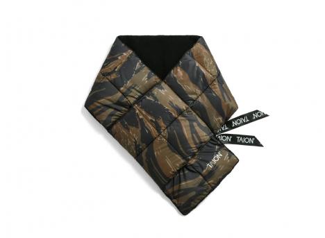 Taion Basic Down Scarf Tiger Stripe