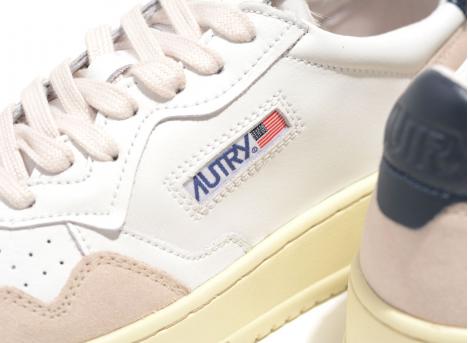 Autry 01 Low LS28 Suede White / Blue