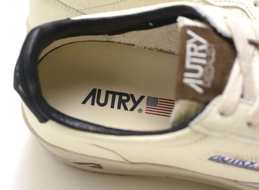 Autry Medalist Low LE15 Leather Elephant / Black / Pinecone - Autry