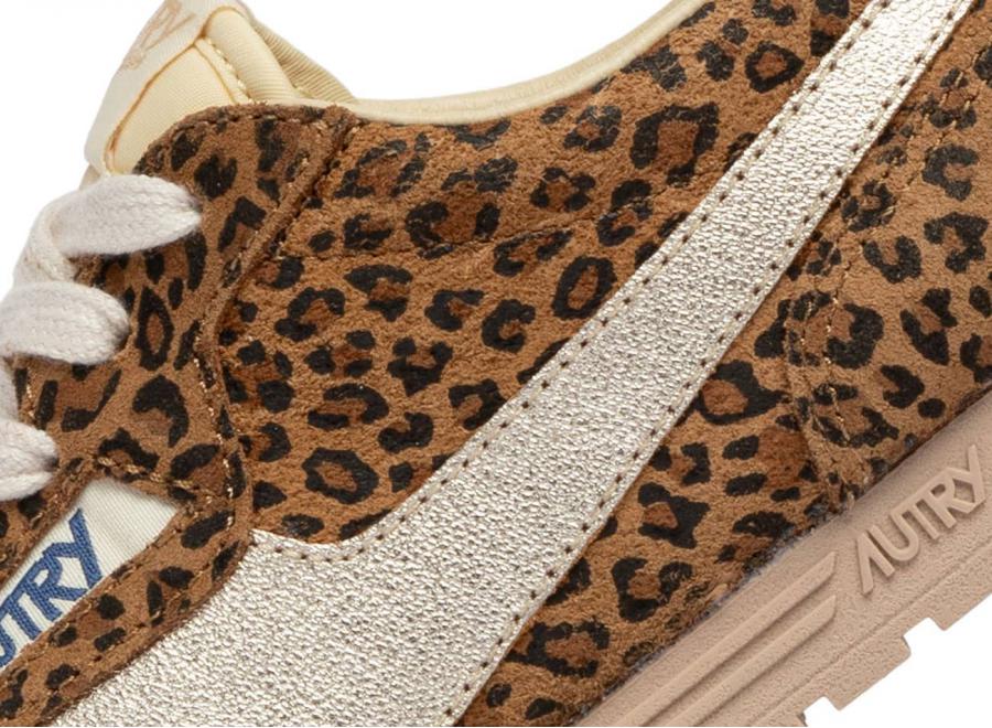 Autry Windspin Low SJ01 Suede / Laminated Leather Leopard / Platinum - Autry