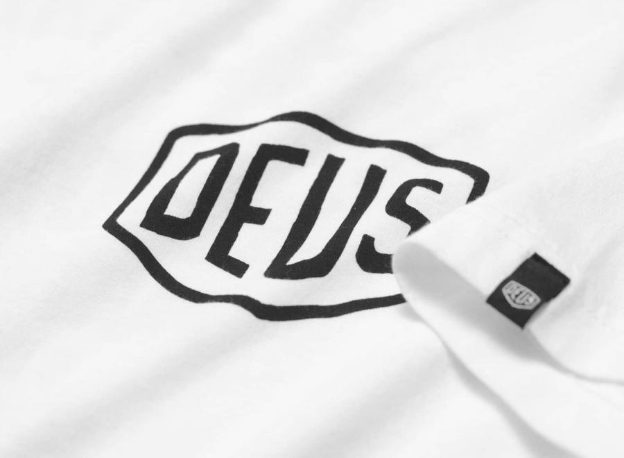 Deus Ex Machina Aix en Provence Address Tee White / Black - Deus Ex Machina