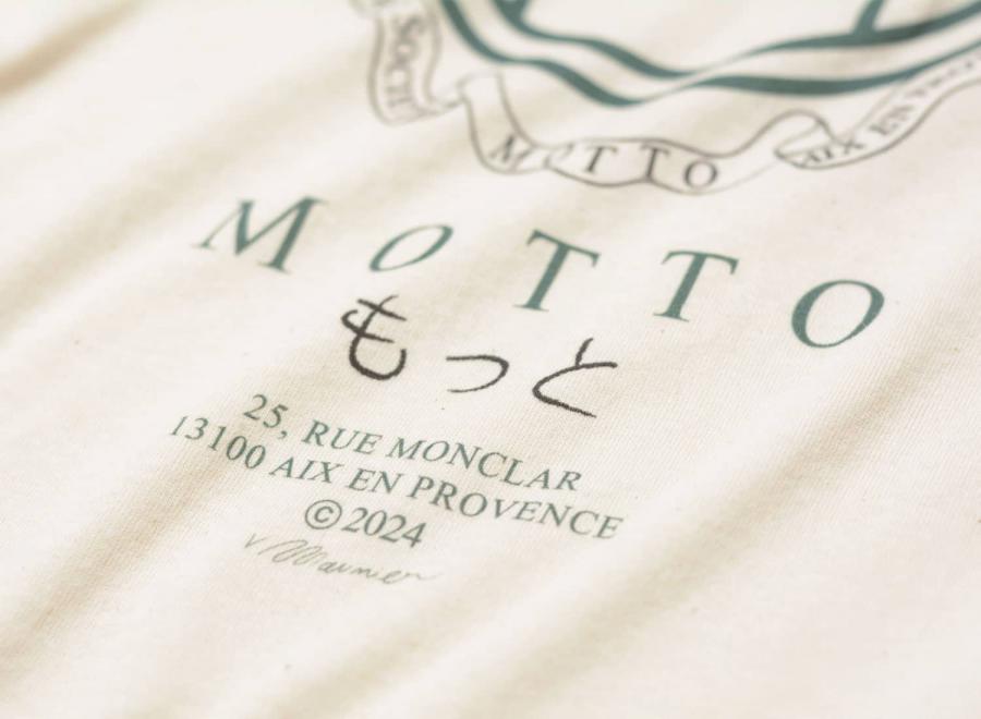 Motto Logo Tee Mermaid Natural - Novoid Plus