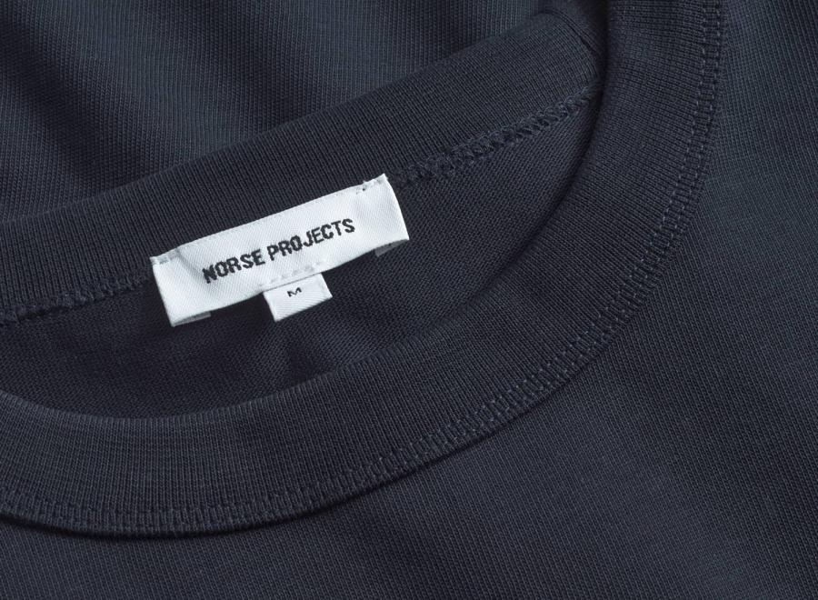 Norse Projects Simon Organic Arch Print Tshirt Dark Navy - Norse Projects