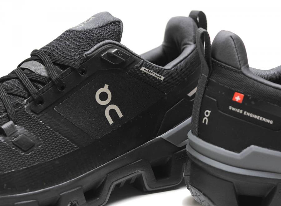 On Running Cloudwander Waterproof Black / Eclipse - On Running