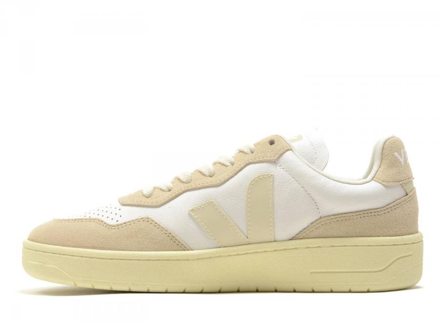 Veja V90 Leather Extra White / Pierre - Veja