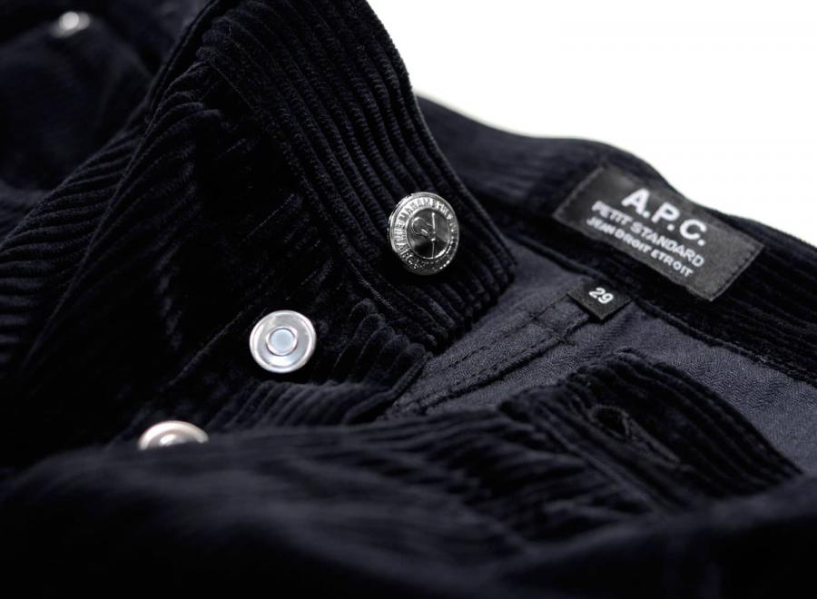 APC Petit Standard Faux Noir - APC