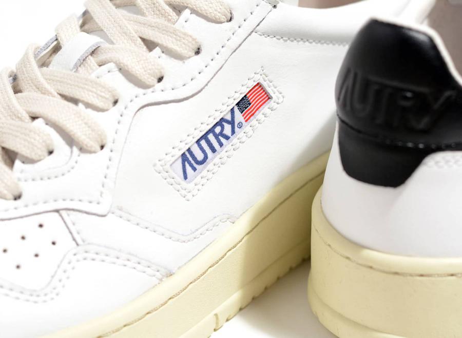 Autry 01 Low LL22 Leather White / Black - Autry