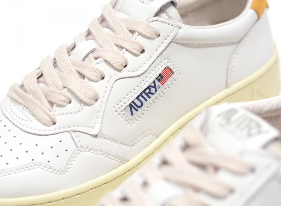 Autry 01 Low White / Gold - Autry