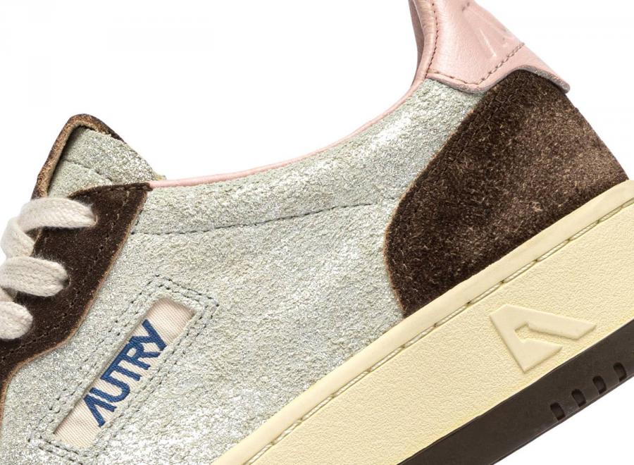 Autry Medalist Low YB02 Laminated Suede Silver / Mustang Sugar - Autry