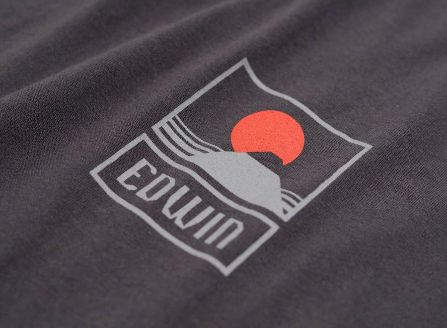 Edwin Sunset On Mt Fuji Tshirt Ebony - Edwin