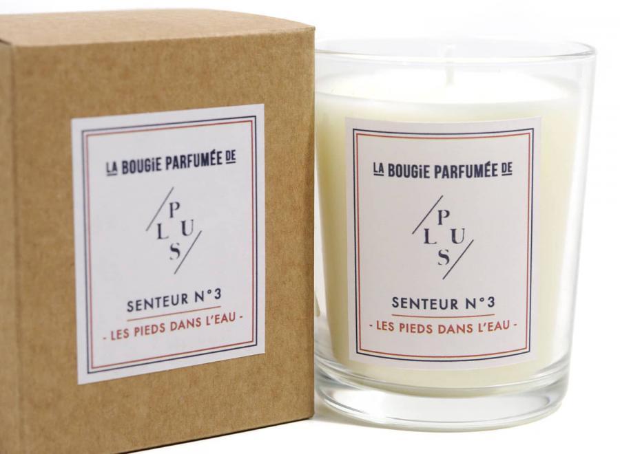 La Bougie Parfumée de PLUS Numero 3 / Les Pieds Dans L'Eau - Magasin General Plus