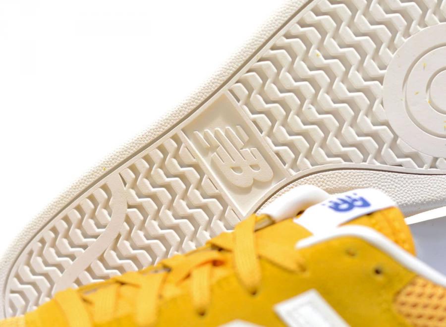 New Balance CRT300B2 Golden - New Balance