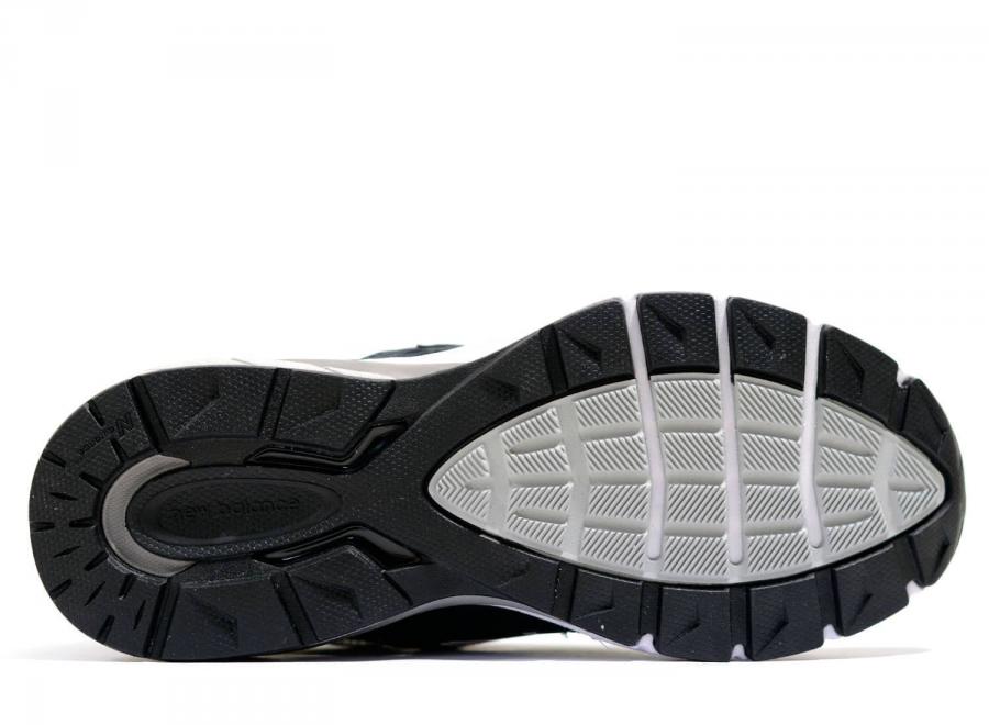 New Balance W990NV5 - New Balance