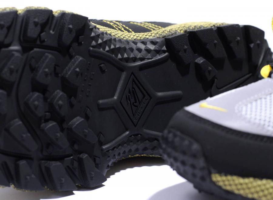 Nike Air Humara 17 Black / Varsity Maize AJ1102-001 - Nike