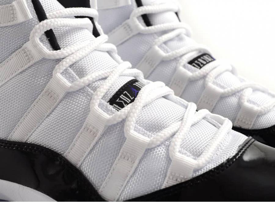 NIKE AIR JORDAN 11 RETRO - Nike