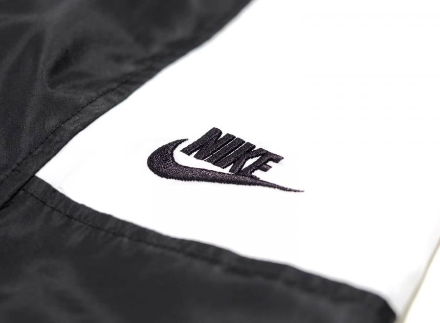 Nike Re-Issue Jacket Woven Black / University Red AQ1890-010 - Nike