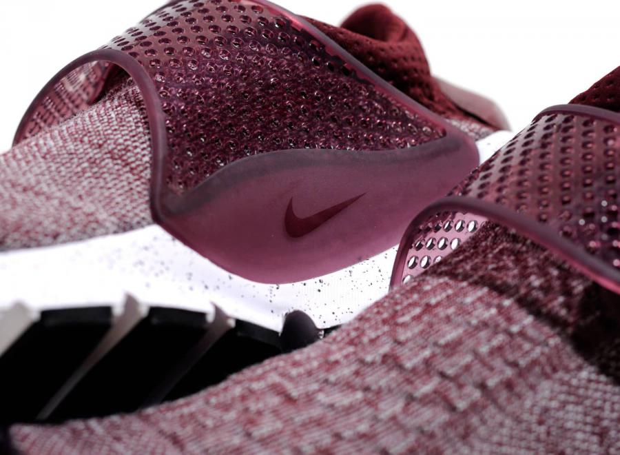 Nike Sock Dart SE Premium Night Maroon 859553-600 - Nike