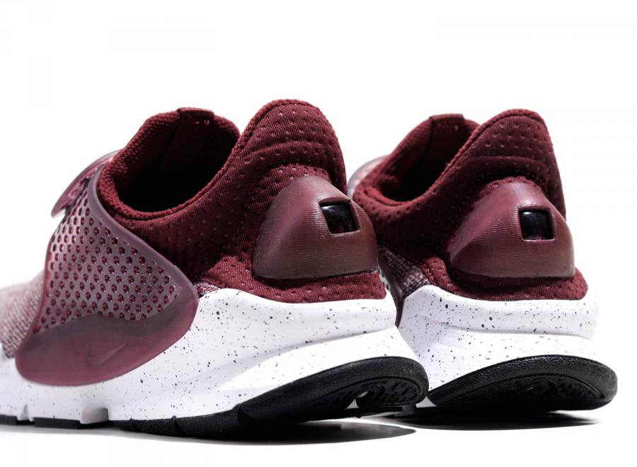 Nike Sock Dart SE Premium Night Maroon 859553-600 - Nike