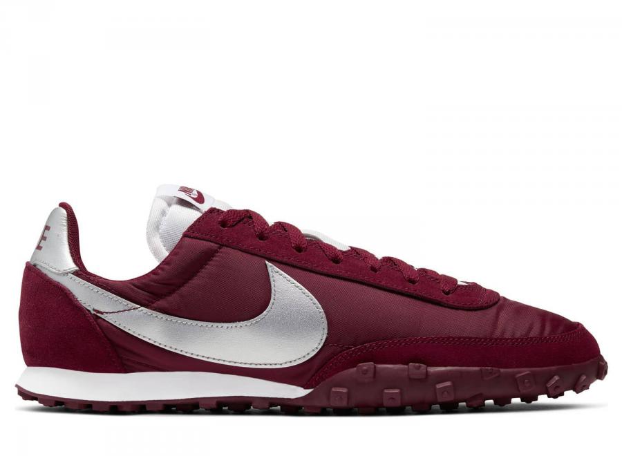 Nike Waffle Racer Team Red / Metallic Silver CN8115-600 - Nike