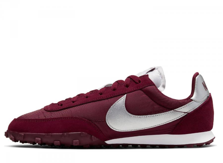 Nike Waffle Racer Team Red / Metallic Silver CN8115-600 - Nike