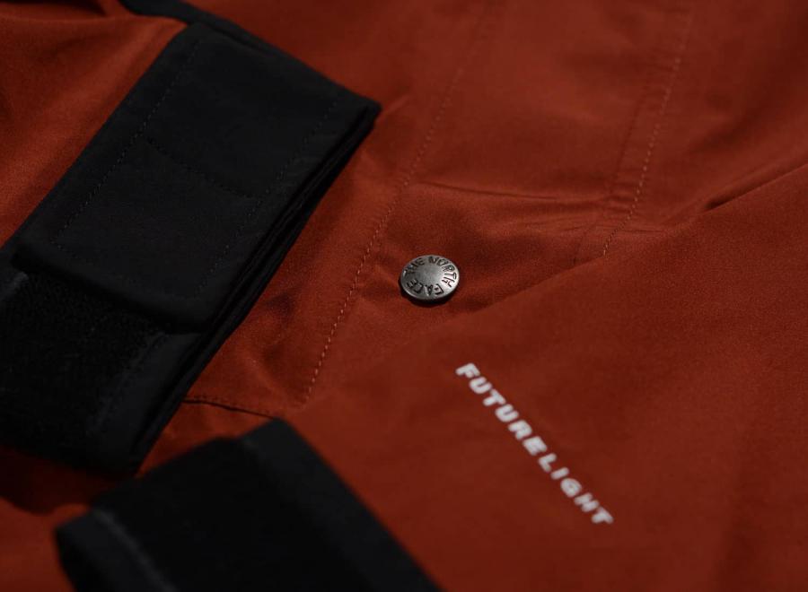 The North Face 1994 Retro Mountain Light Jacket Brick - The North Face
