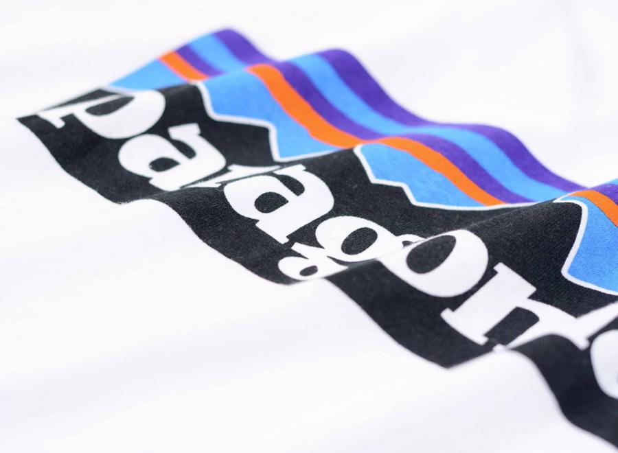 Patagonia P6 Logo Responsibili-Tee White - Patagonia