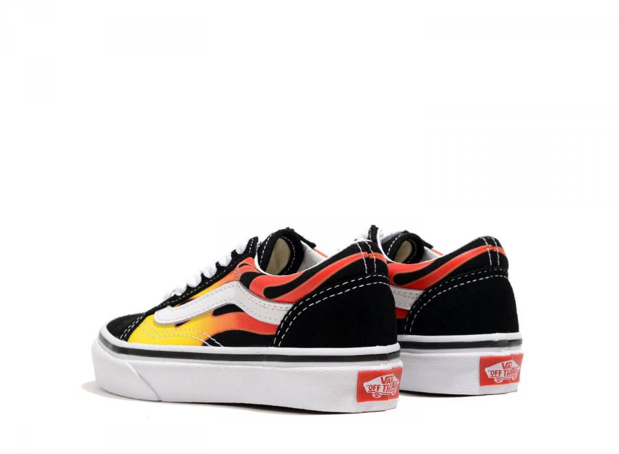 Vans Old Skool V Flame Black / True White VN0A5AOAXEY - Vans