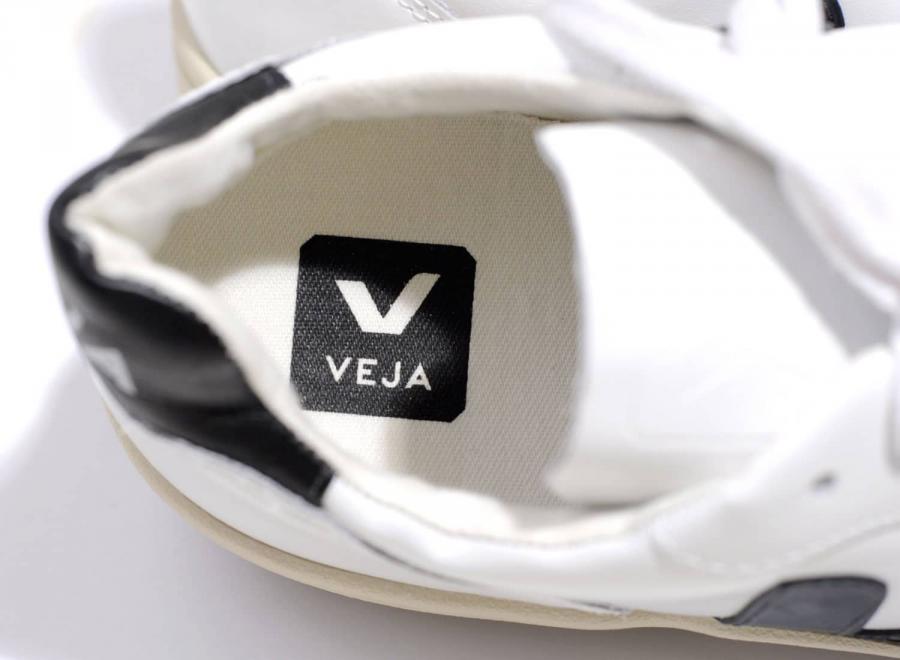 Veja V10 Leather Extra White Black - Veja