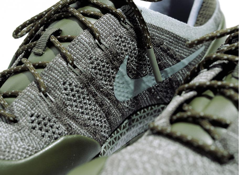 nike lupinek flyknit cargo khaki